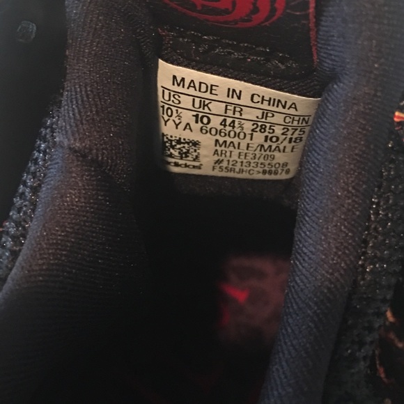 🔥 Adidas Game OF Thrones Targaryen Ultraboost 🔥 - Picture 5 of 8